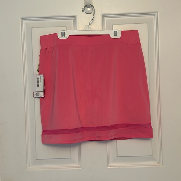 Hot pink Stella Parker golf skirt - Picture 4 of 4